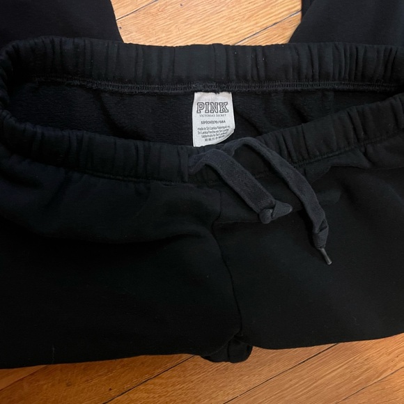 PINK Victoria's Secret Black Kids Sweatpants - Picture 2 of 2